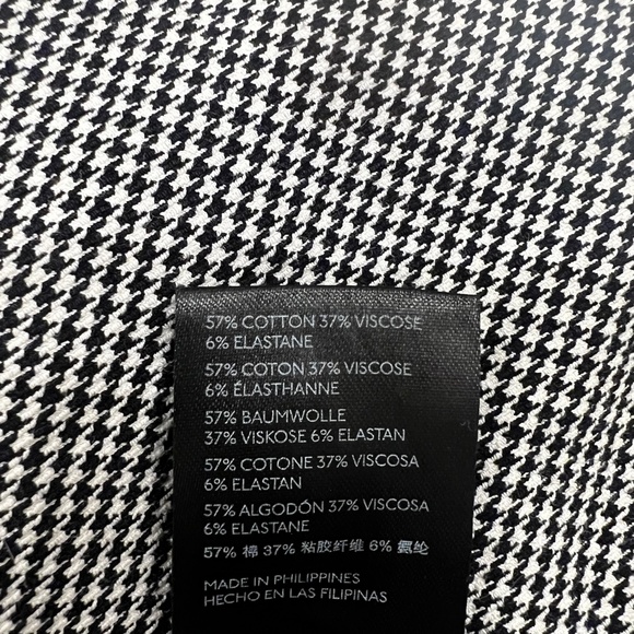 EUC. Houndstooth {Anthropologie} Essential Low Rise Slim Ankle Pants | 4 · Small - Picture 12 of 16